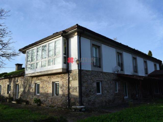 Chalet en venta en Luou, Santiago