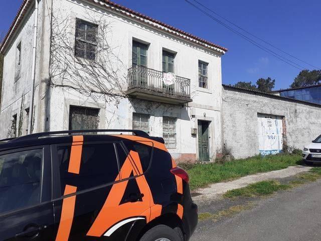 Chalet en venta en Luou, Santiago