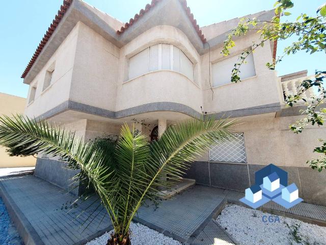 Chalet en venta en La Isla, Lorca