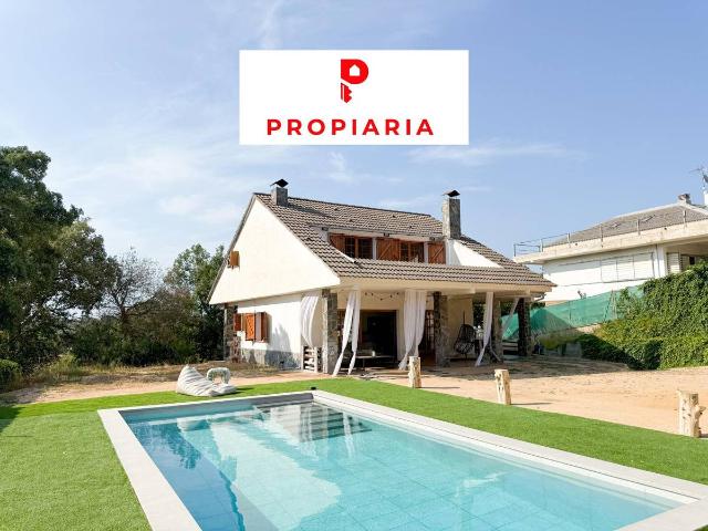 Villa en venta en Vidreres