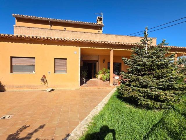 Chalet en venta en la Vall d'Albaida, Valencia