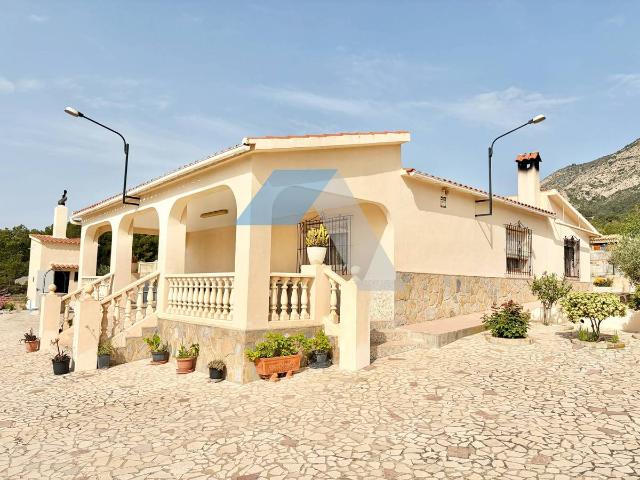 Chalet en venta en l'Alcoià, Valencia