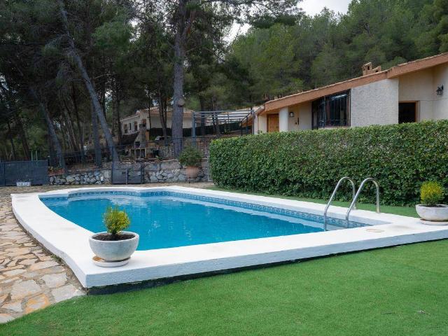 Chalet en venta en l'Alcoià, Valencia