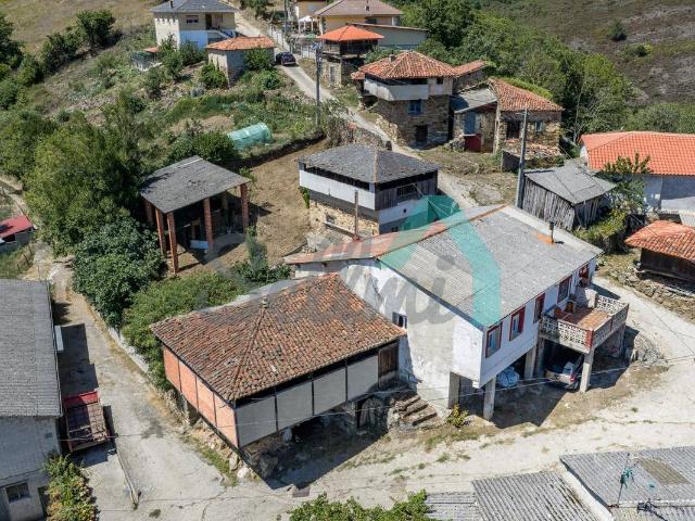 Chalet en venta en Tineo, Asturias