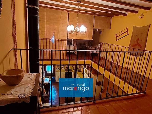 Chalet en venta en Tírig, Valencia