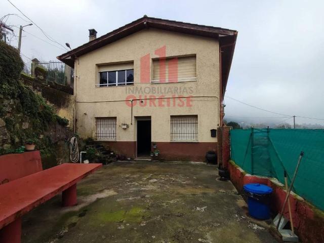 Chalet en venta en Toén, Ourense