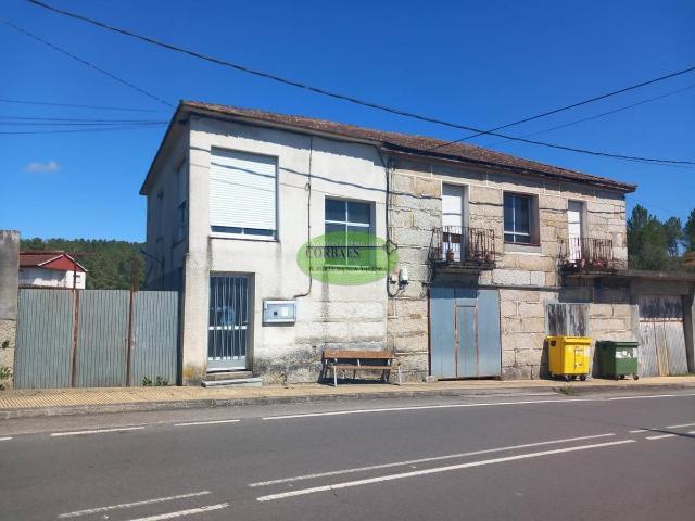 Chalet en venta en Toén, Ourense