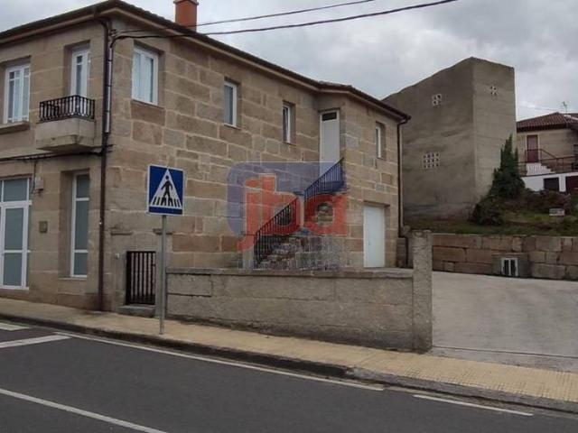 Chalet en venta en Toén, Ourense