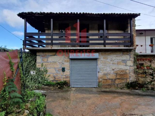 Villa en venta en Toén, Ribadela