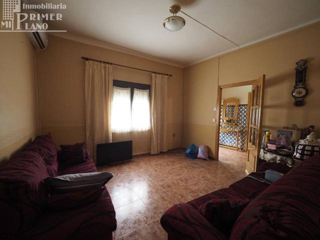 Chalet en venta en Tomelloso, Castilla-La Mancha