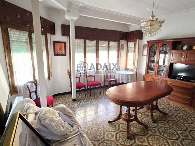 Chalet en venta en Tomelloso, Castilla-La Mancha