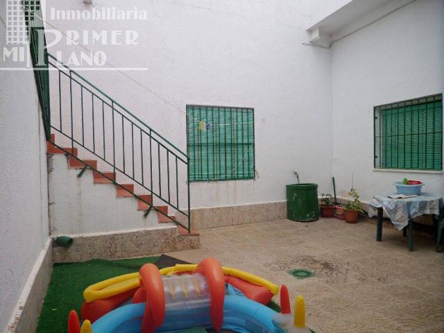 Chalet en venta en Tomelloso, Castilla-La Mancha