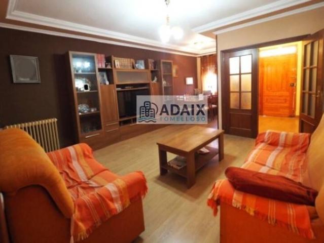 Chalet en venta en Tomelloso, Castilla-La Mancha