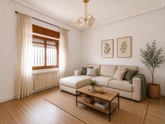 Chalet en venta en Tomelloso, Castilla-La Mancha