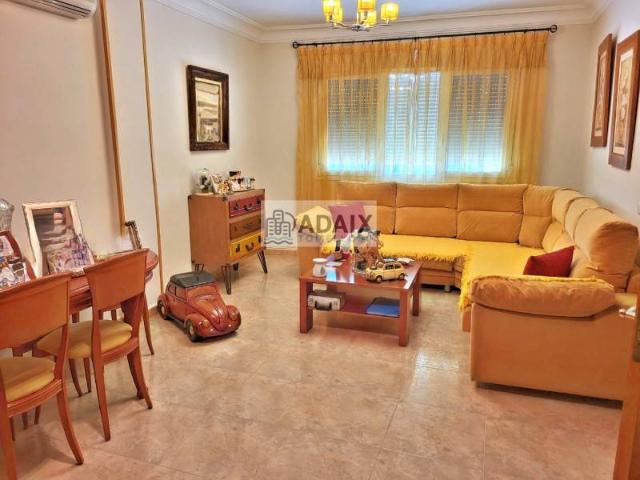 Chalet en venta en Tomelloso, Castilla-La Mancha