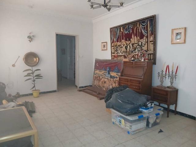 Chalet en venta en Tomelloso, Castilla-La Mancha