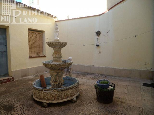 Chalet en venta en Tomelloso, Castilla-La Mancha