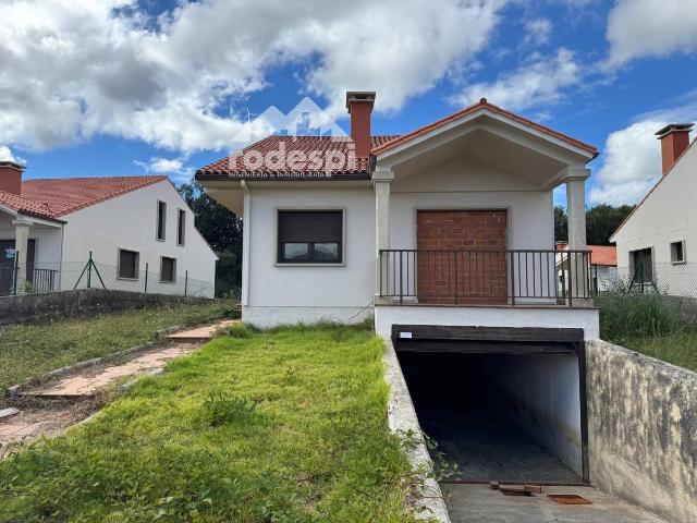 Chalet en venta en Tomiño, O Seixo