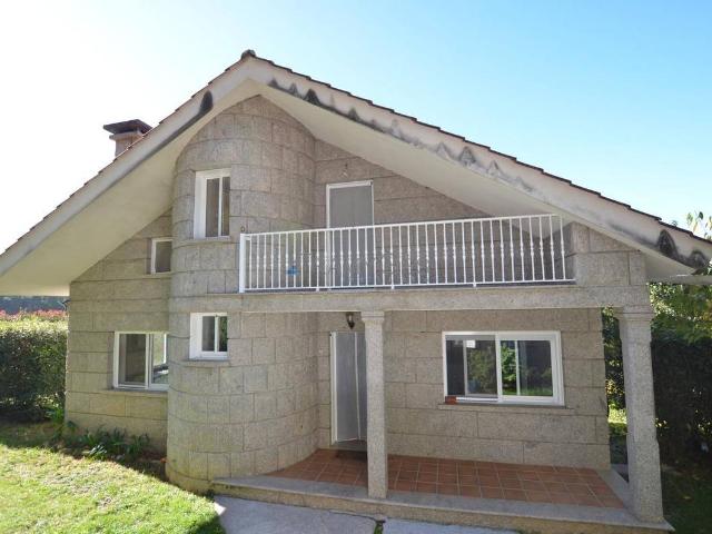 Chalet en venta en Tomiño, O Seixo