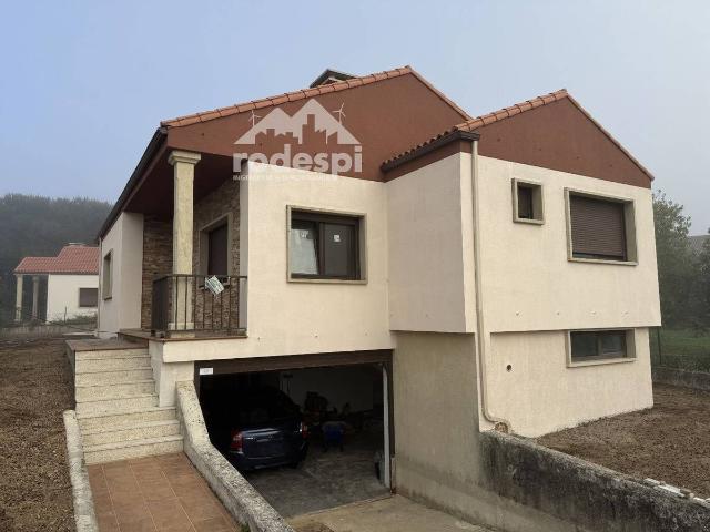 Chalet en venta en Tomiño, O Seixo