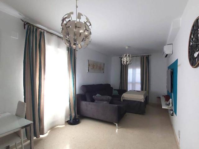 Chalet en venta en Utrera, Andalucía