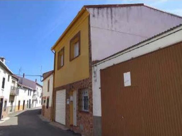 Villa en venta en Torre De Santa María