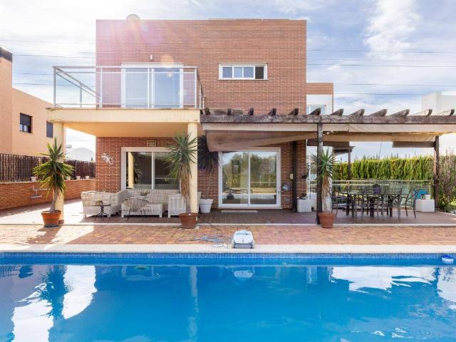 Chalet en venta en el Camp de Túria, Valencia