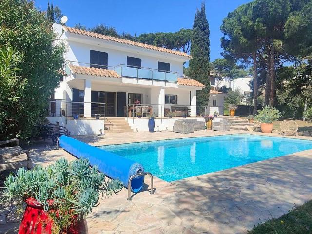 Villa en venta en Calonge