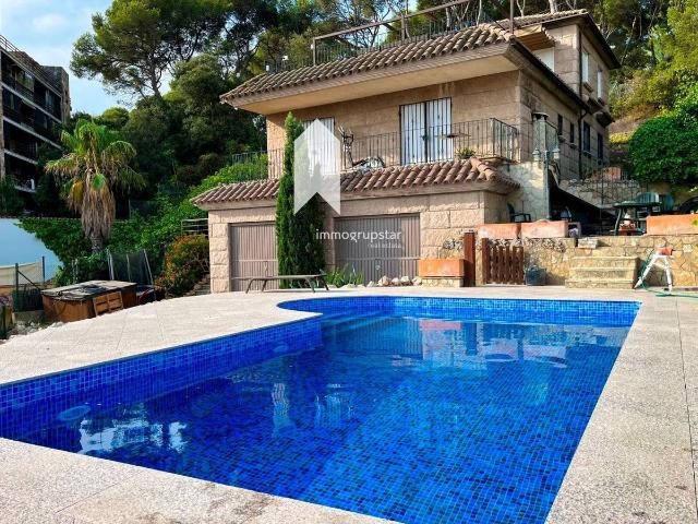 Villa en venta en Calonge