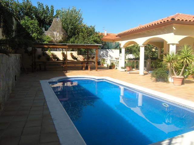 Villa en venta en Calonge