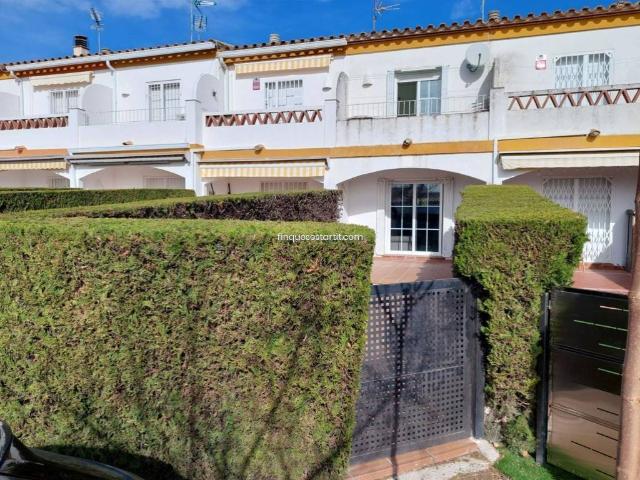 Villa en venta en Torroella De Montgrí