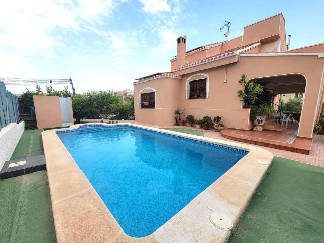 Chalet en venta en el Baix Segura / La Vega Baja, Valencia