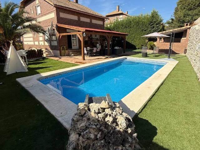 Chalet en venta en Seseña, Castilla-La Mancha