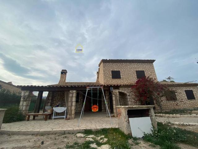 Villa en venta en Lorca, San Mateo