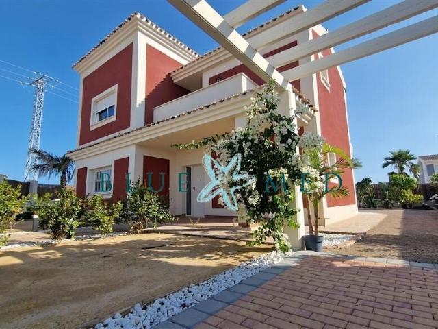 Villa en venta en Lorca, San Mateo