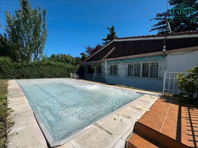 Chalet en venta en Torrejón Del Rey, Urbanización Eras de San Sebastián
