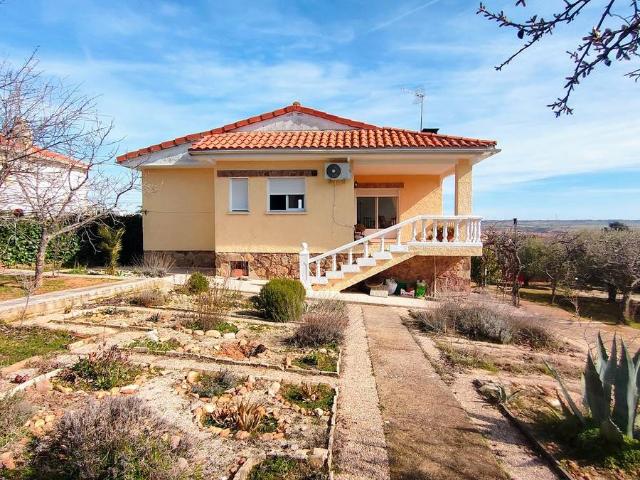 Chalet en venta en Torrejón Del Rey, Castilla-La Mancha