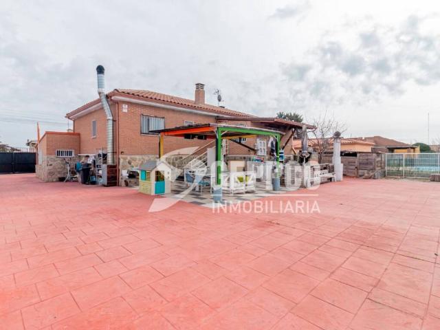 Villa en venta en Torrejón Del Rey, Urbanización Eras de San Sebastián