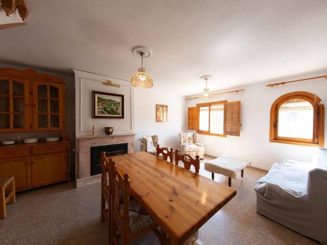 Villa en venta en La Torre De Les Maçanes