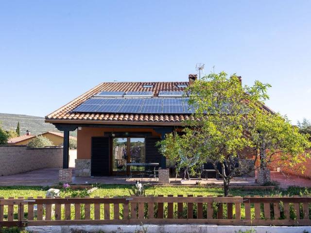 Chalet en venta en Torremocha De Jarama, Madrid