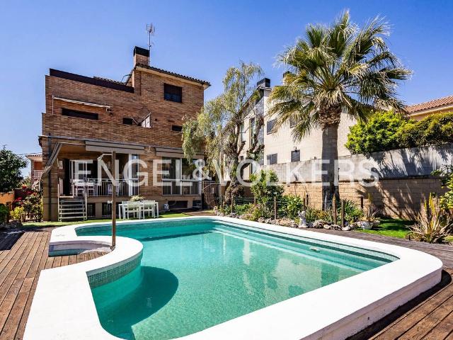Chalet en venta en Viladecans, Baix Llobregat