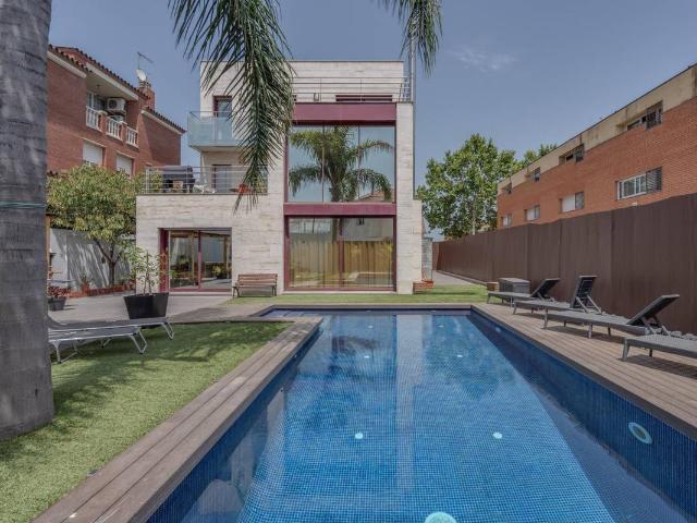 Chalet en venta en Viladecans, Baix Llobregat