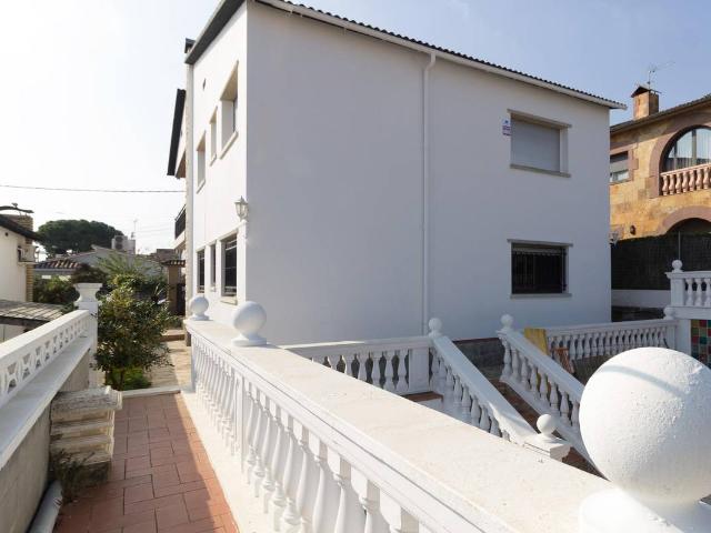 Chalet en venta en Viladecans, Baix Llobregat