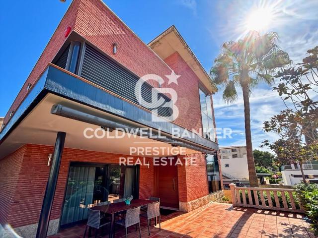 Chalet en venta en Viladecans, Baix Llobregat