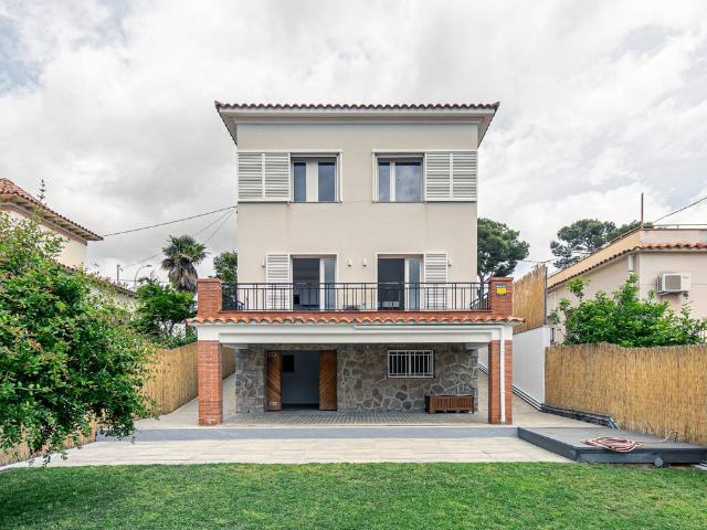 Chalet en venta en Viladecans, Baix Llobregat