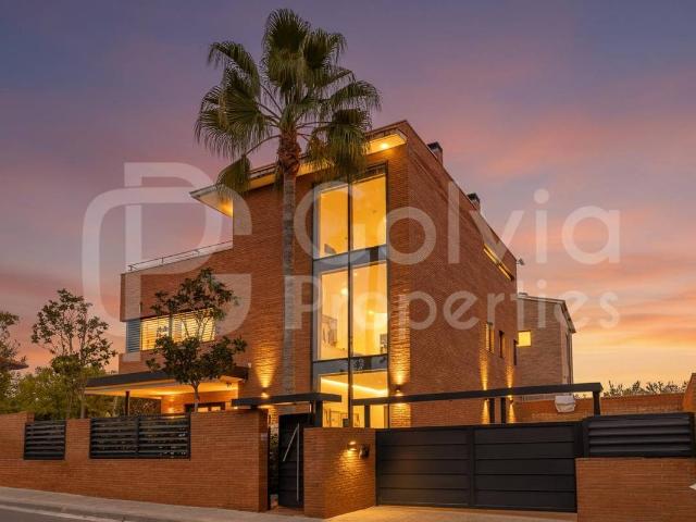 Chalet en venta en Viladecans, Baix Llobregat
