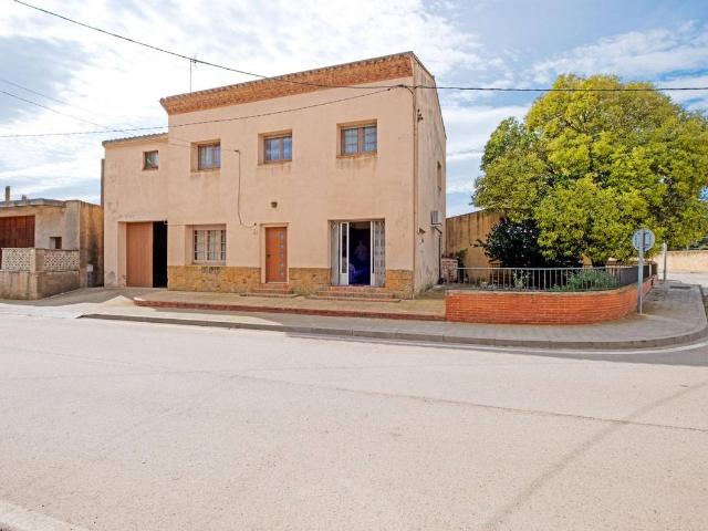 Villa en venta en Torroella De Fluvià Villa en venta en Torroella De Fluvià