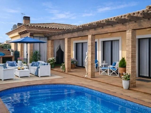 Chalet en venta en Alt Empordà, Catalunya