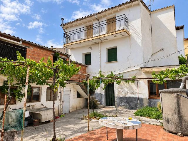 Chalet en venta en Garrotxa, Catalunya