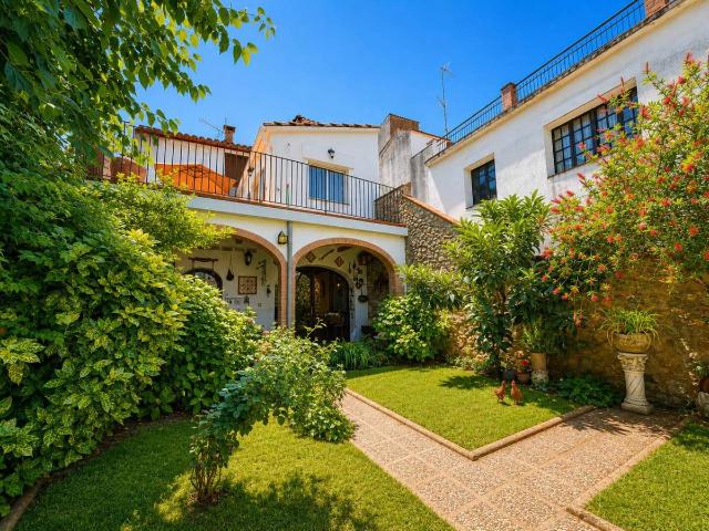 Chalet en venta en Garrotxa, Catalunya